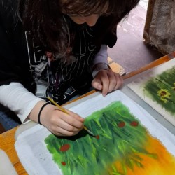 Atelier de pictura pe tricou pentru angajati in companii