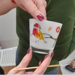 Atelier de pictura pe sticla cu vopsea de vitraliu